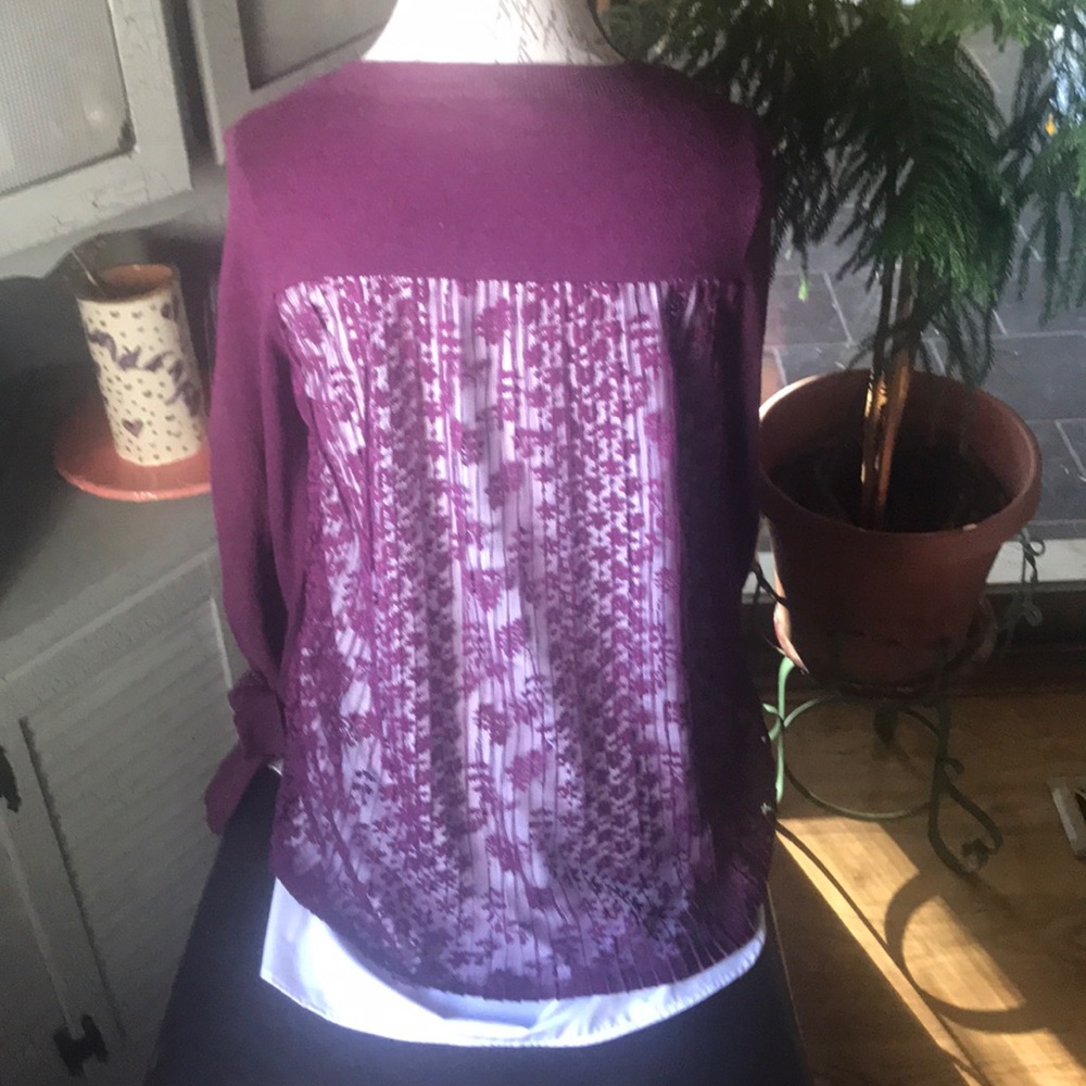Simply Vera Vera Wang sweater